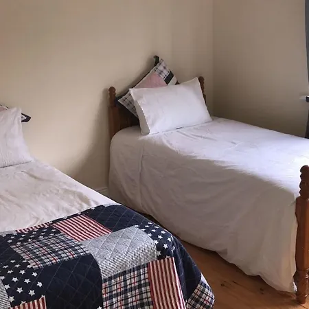 Luxuary Lovely 4-bed House